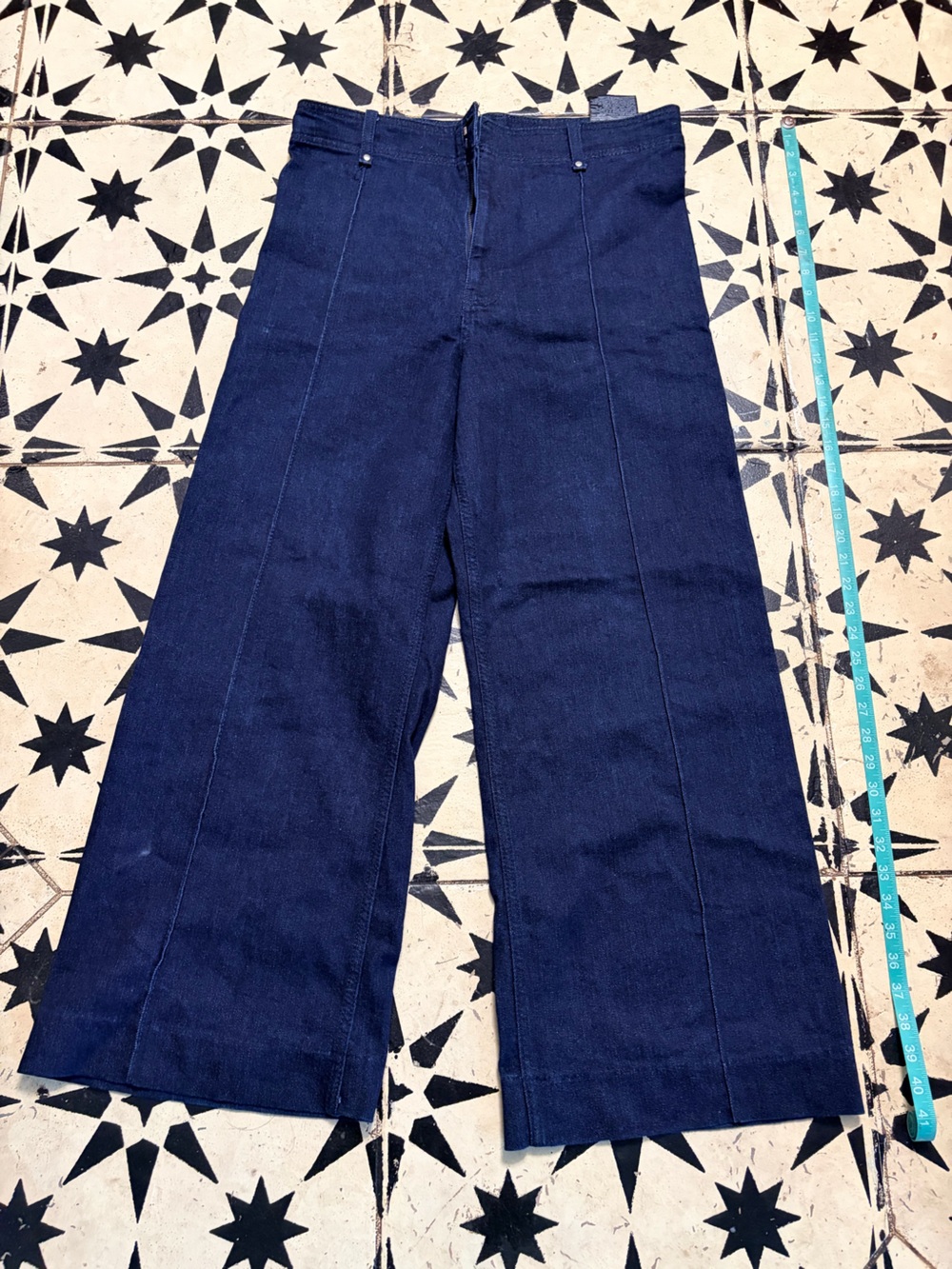 Zara women’s wide leg jean
